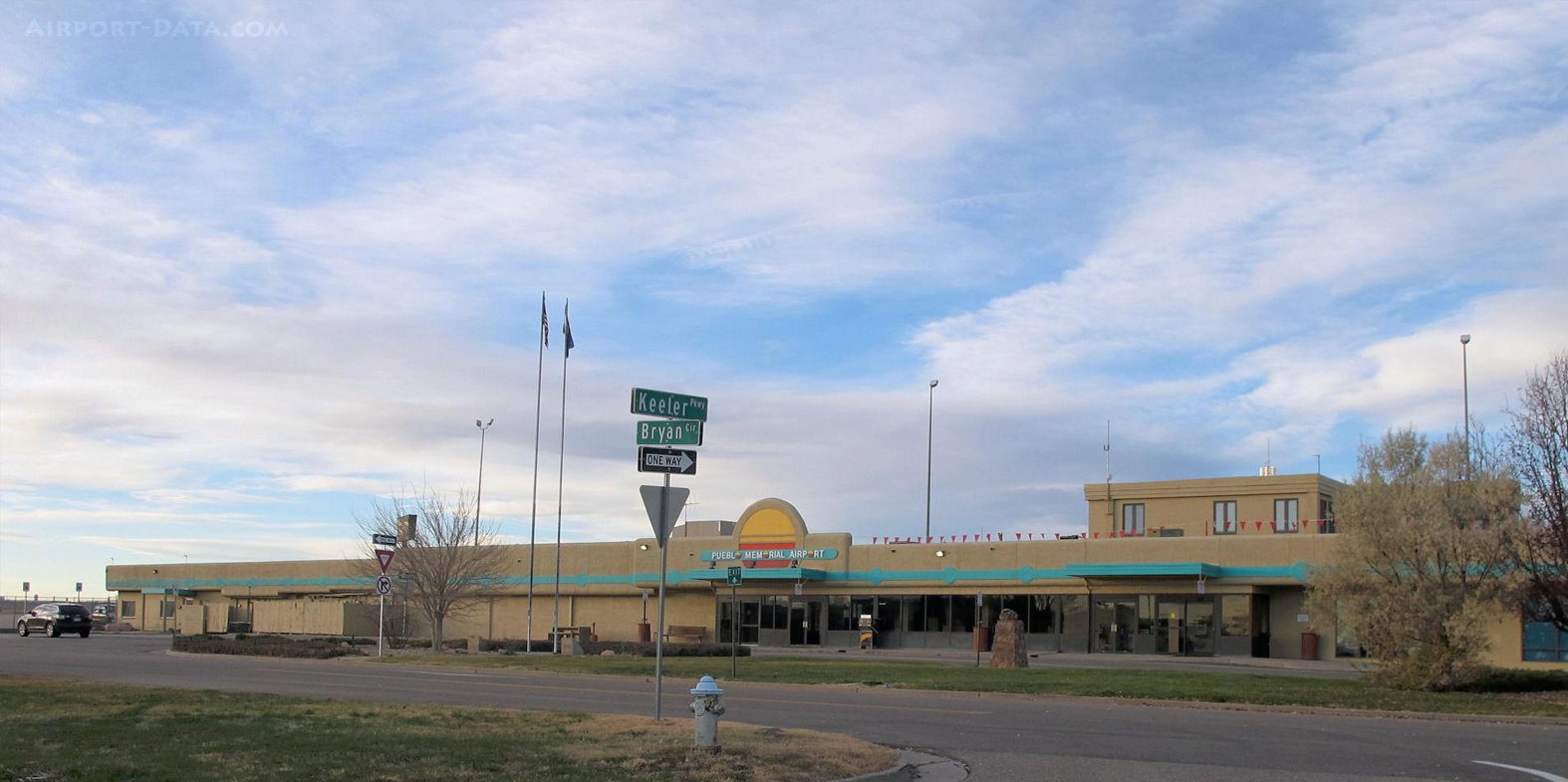 Pueblo Memorial Airport Transportation