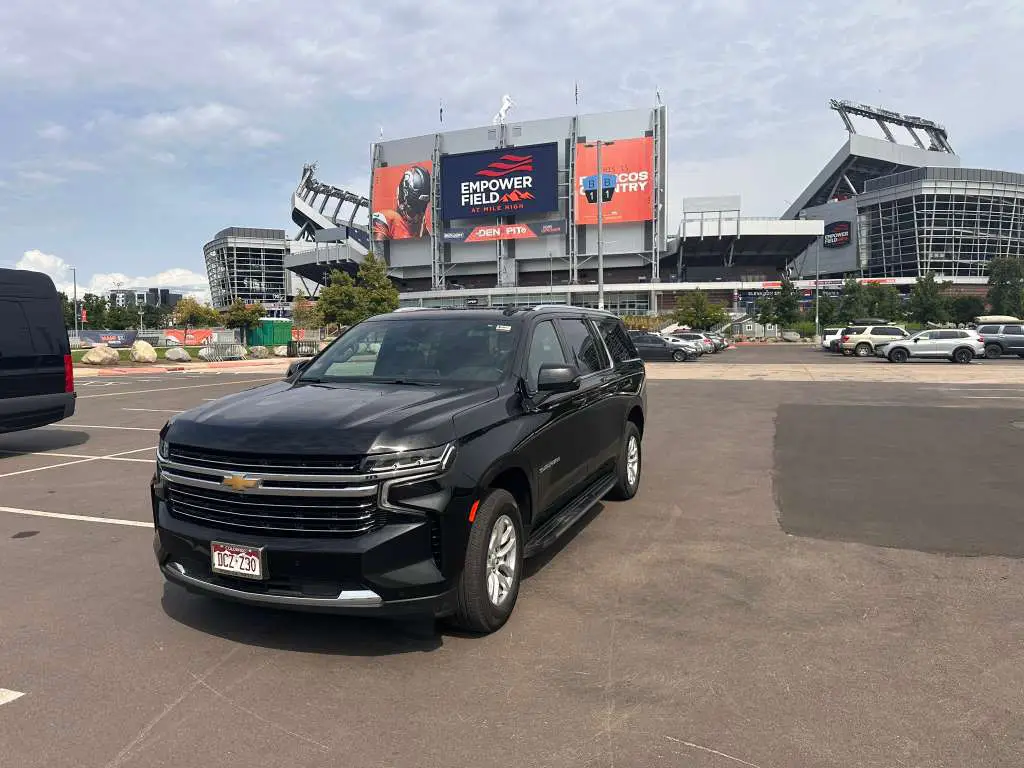 Denver Chauffeured Chevy Suburban Service