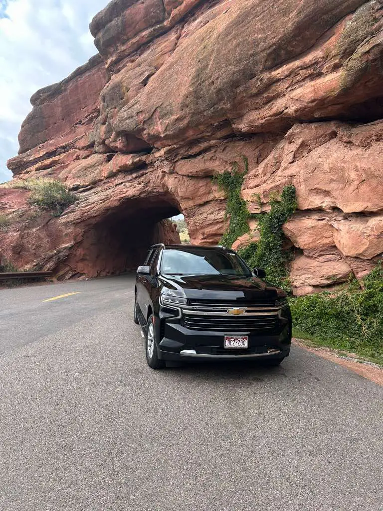 Private SUV Service with Chevrolet Suburban in Denver