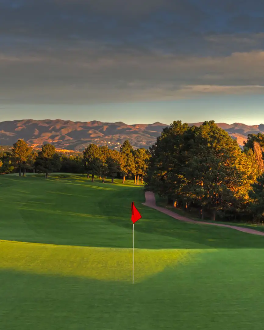 Denver to The Broadmoor Golf Club Car Service For Golfers And Resort Companions