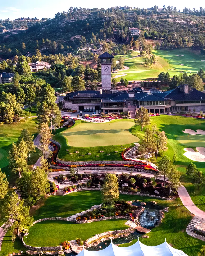 Denver to Castle Pines Golf Club Car Sevice for Luxury Golf Travel